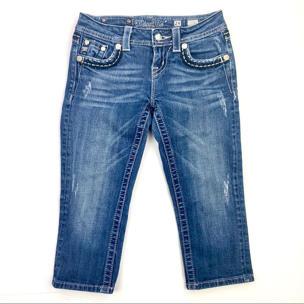 ALL JEANS DISCOUNTED!- MISS ME Womens Easy Crop Jeans